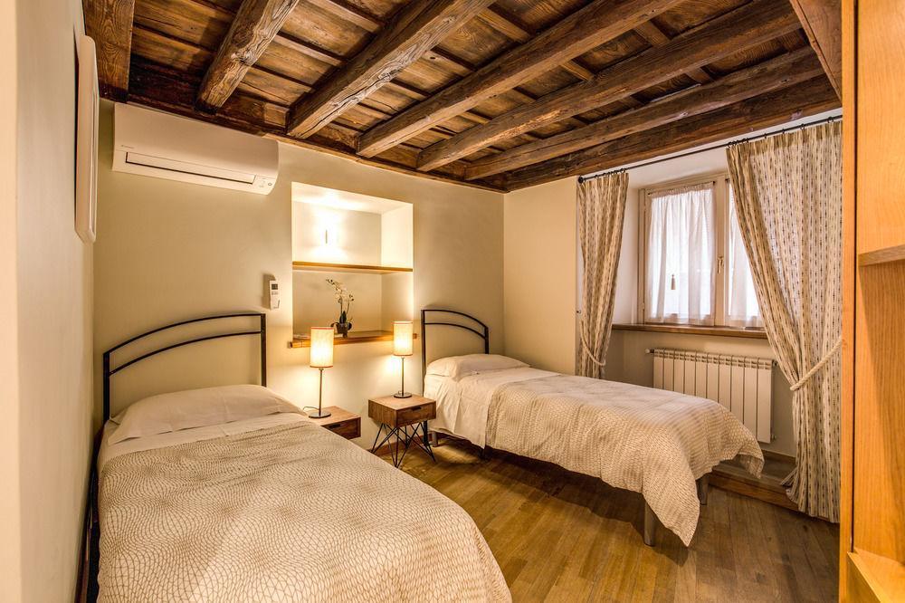 Your Suite Рим Екстер'єр фото