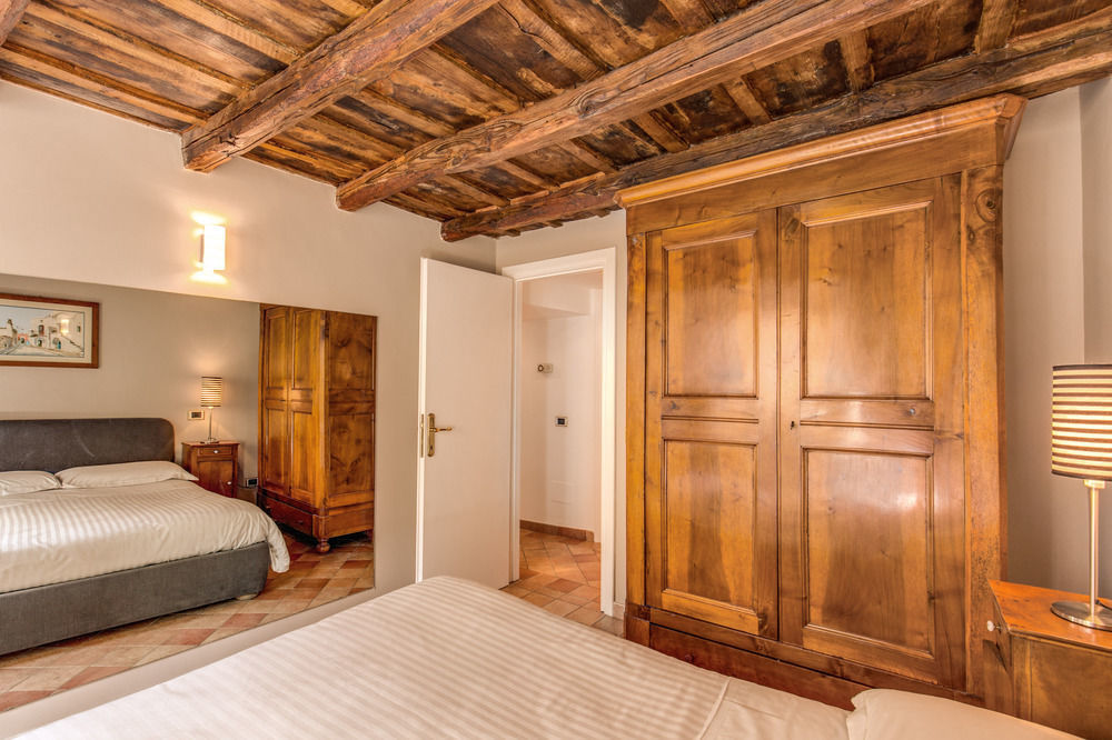 Your Suite Рим Екстер'єр фото